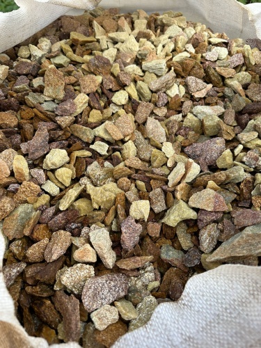 Златолит персиковый декоративная каменная крошка купить в Черкесскк