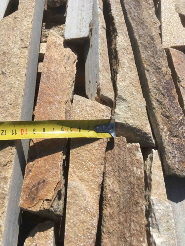 Горбушка златолит золотистый для облицовки купить в Черкесскк