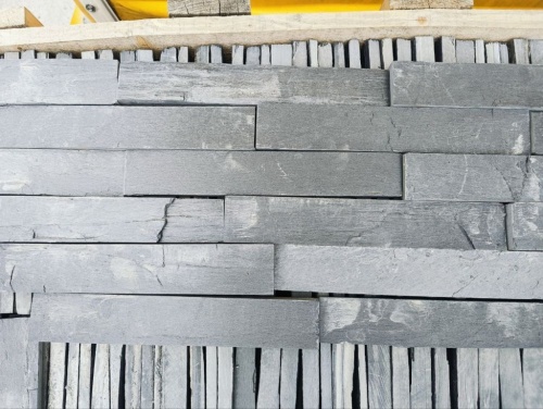 Плитка чёрная из натурального камня фасадная 30 см * 5 см, толщина 7 мм -30 мм купить в Черкесскк