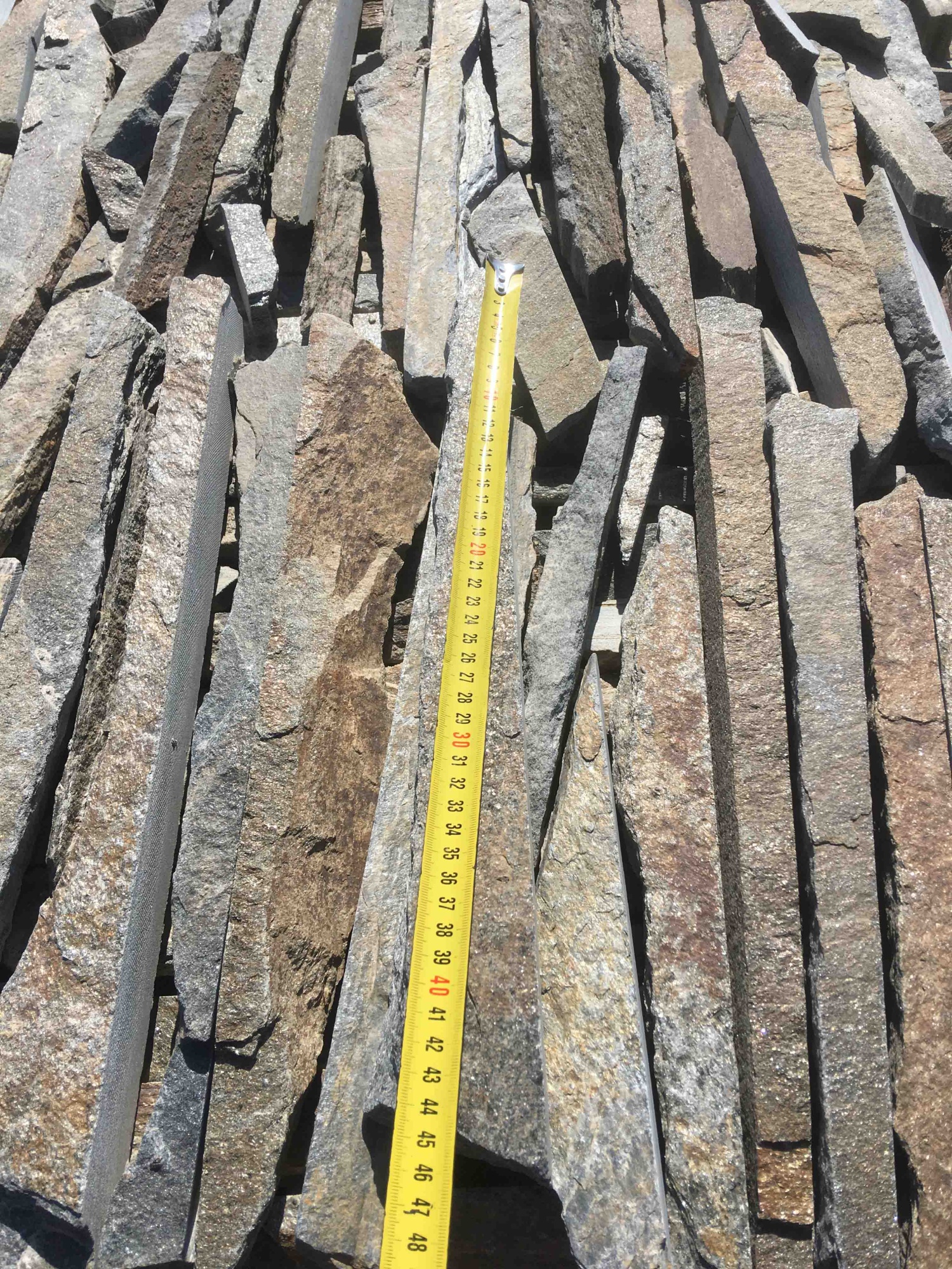 Горбушка златолит мультиколор для облицовки купить в Черкесскк