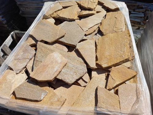 Плитняк златолит жёлтый золотистый для отмостки купить в Черкесскк