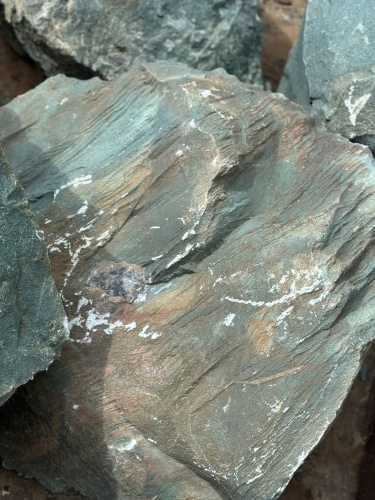 Ландшафтные глыбы зелёные 200-500 килограмм купить в Черкесскк