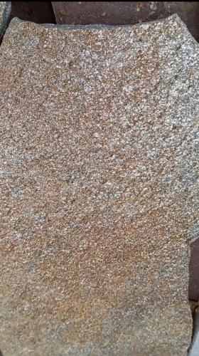 Плитняк златолит серебристый для цоколя, отмостки купить в Черкесскк